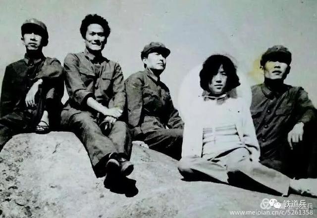 永远在天地间燃烧的火焰——沉痛悼念铁道兵著名女诗人伊蕾