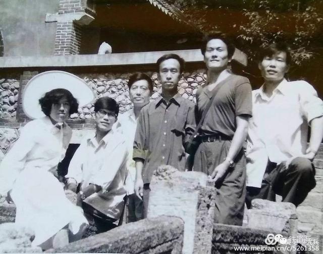 永远在天地间燃烧的火焰——沉痛悼念铁道兵著名女诗人伊蕾