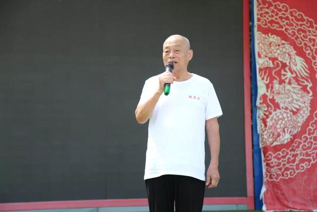 铁道兵汽车团200余名退伍老兵欢聚龙园，回忆峥嵘岁月，再叙战友情谊！